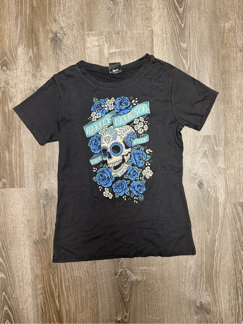Harley-Davidson Black Tee with Blue Floral Skull Graphic